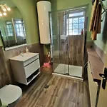 Sefira Homes G Апартаменты Кестхей